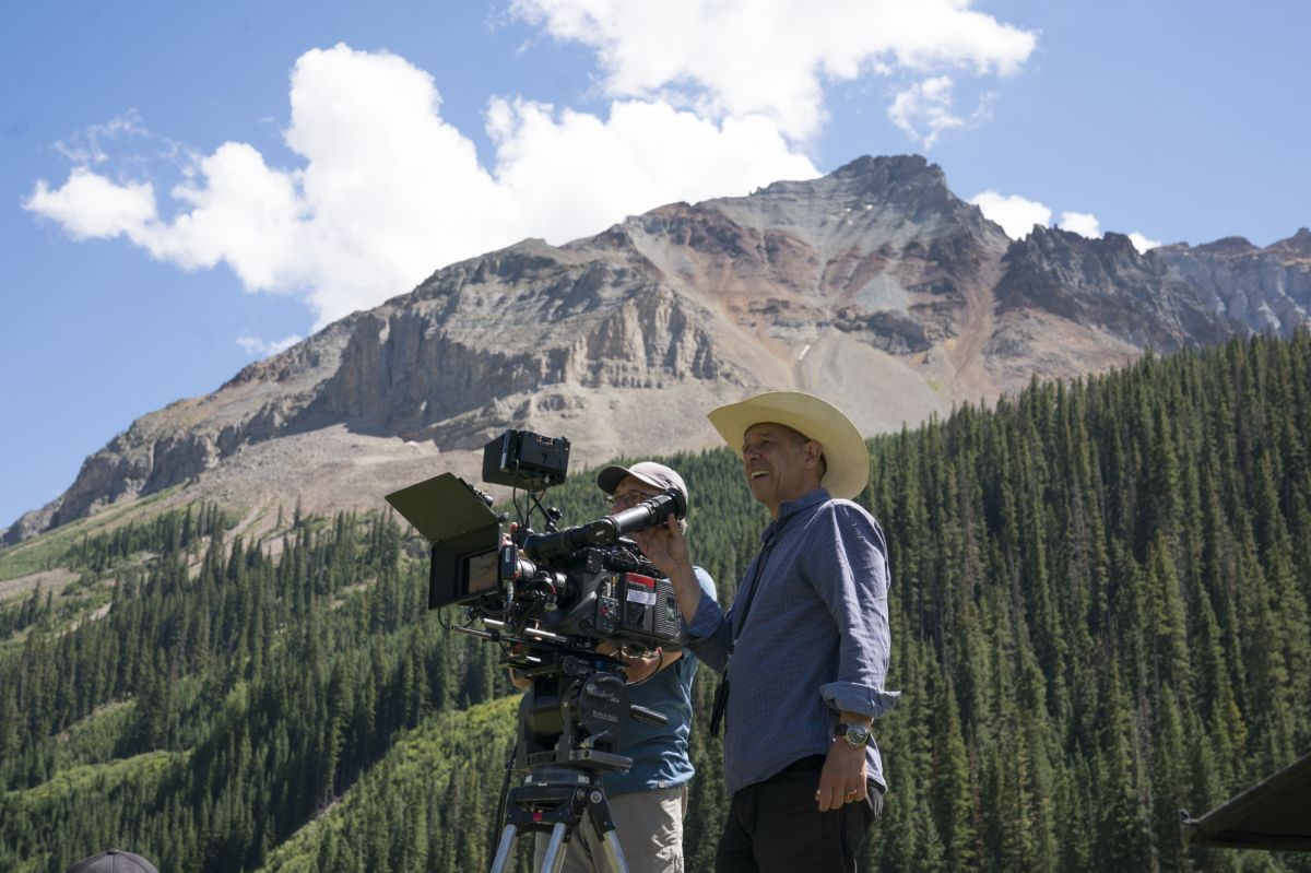 Delbonnel shooting on location in Colorado for The Ballad of Buster Scruggs (2018), directed by Joel and Ethan Coen. (Photo by Alison Cohen/Rosa Freres Coen)